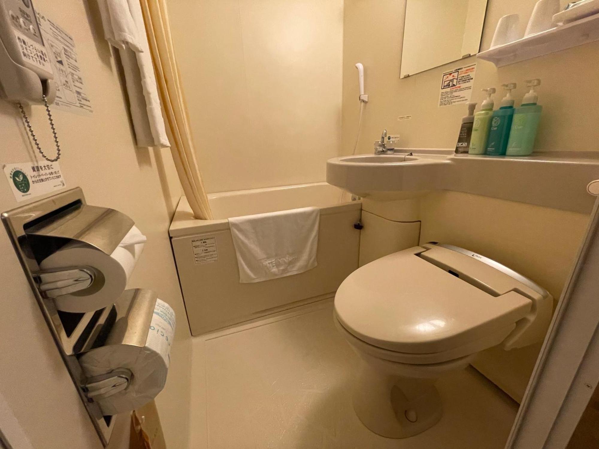 Hotel Route-Inn Toyokawa Inter Dış mekan fotoğraf